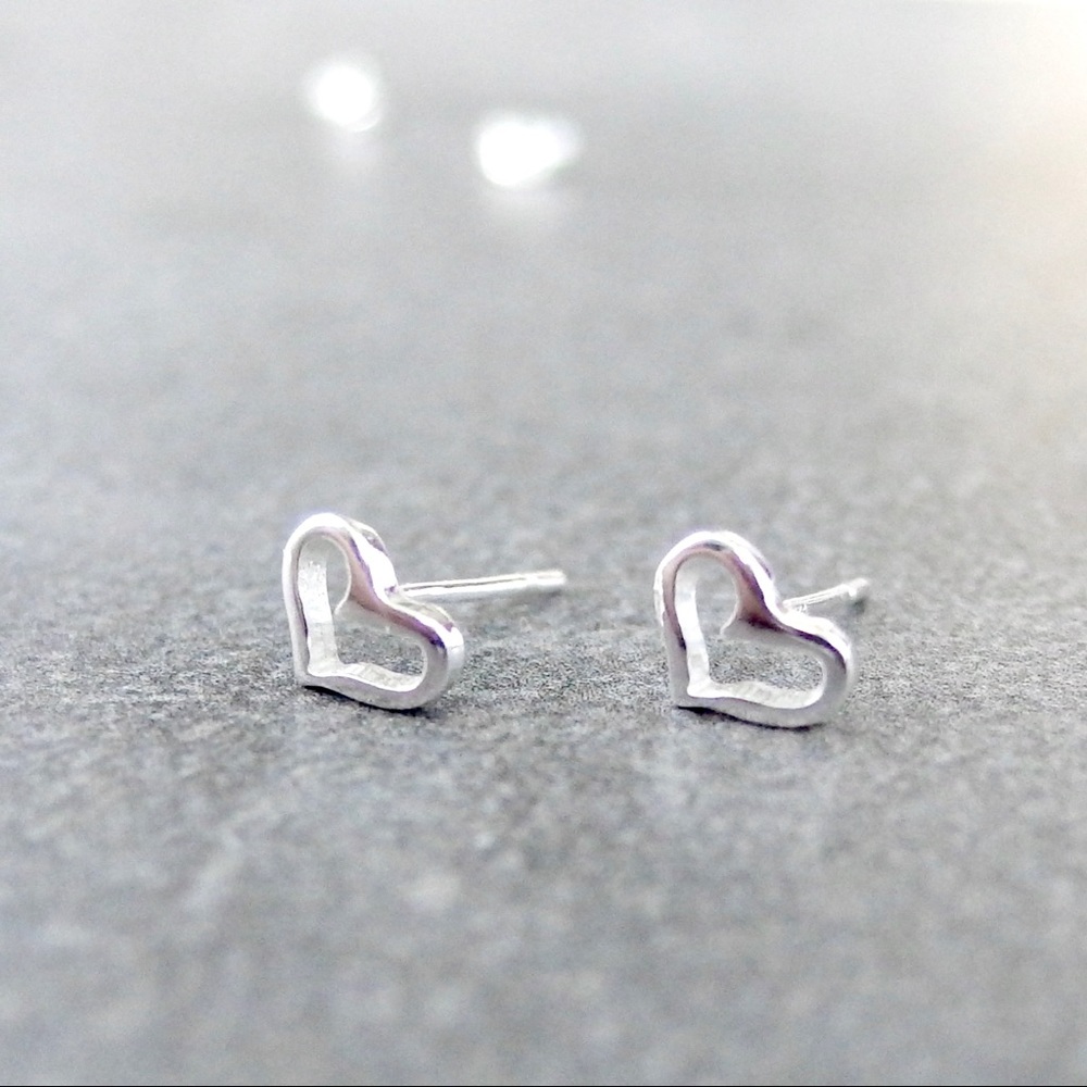Silver open heart stud earrings